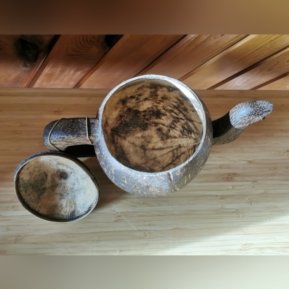 Coconut Shell Teapot - Picture 10 of 12